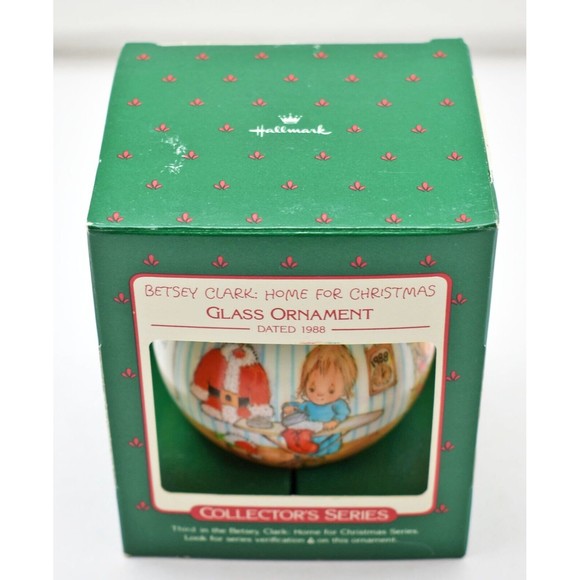 Betsey Clark Home for Christmas Vintage 1988 Glass Keepsake Ornament Hallmark - Picture 4 of 8